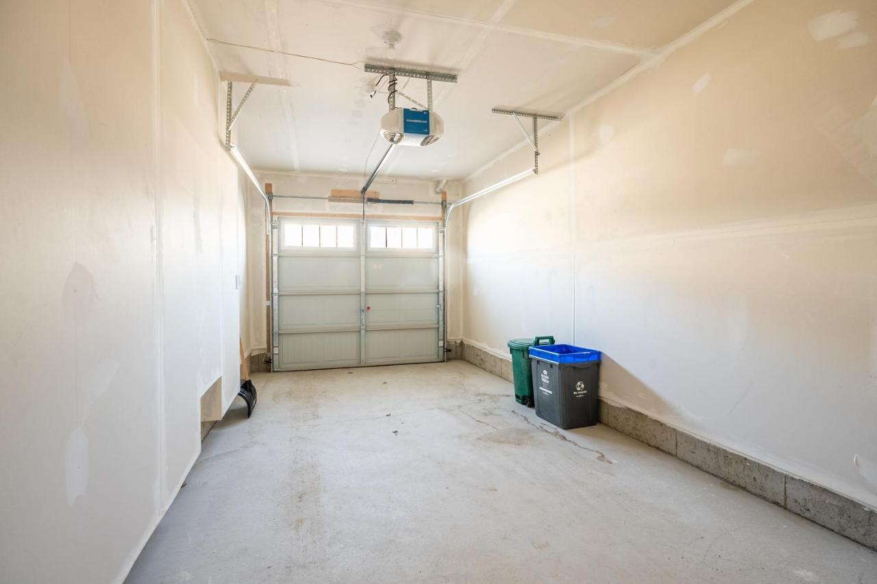 New 3Br Townhouse, Minutes To Niagara Falls And Brock University By Globalstay Thorold Buitenkant foto